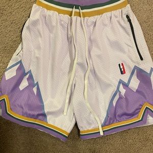 Collect & Select shorts